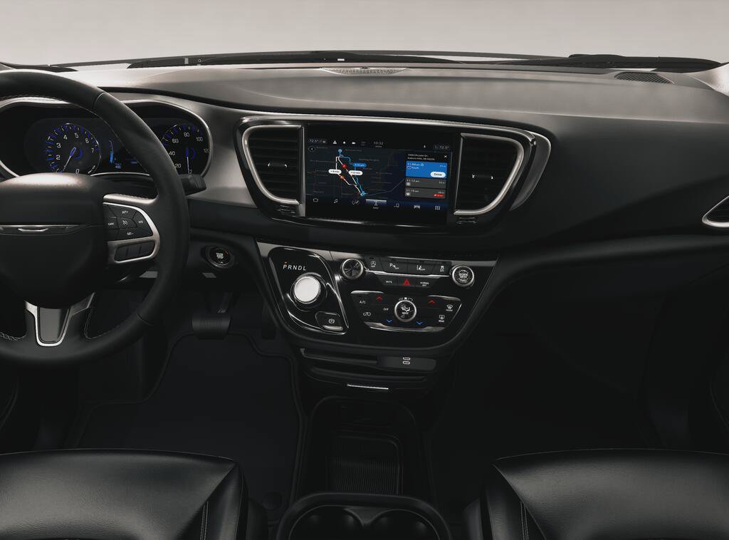 New 2027 Chrysler Pacifica LX FWD image 6