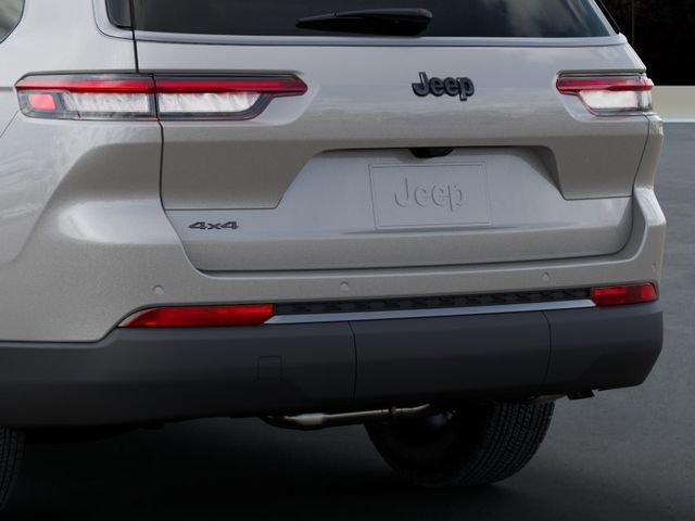 New 2026 Jeep Grand Cherokee L 4WD image 13