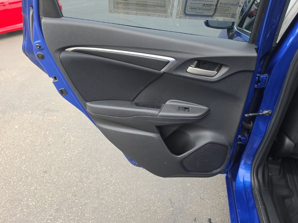 Used 2016 Honda Fit LX image 22