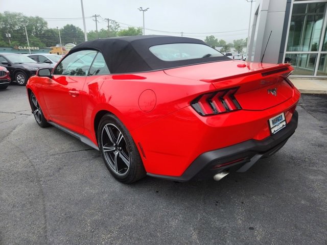 Used 2024 Ford Mustang Premium image 5