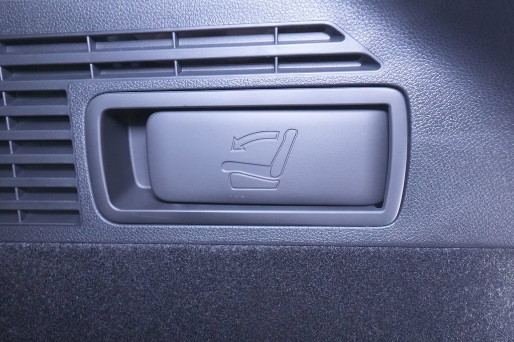 New 2026 Genesis GV70 2.5T Select AWD/4WD image 27