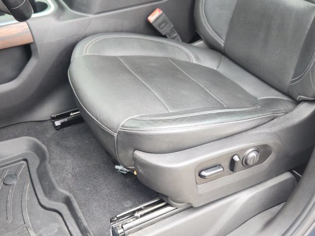Used 2020 GMC Sierra 1500 SLT AWD/4WD image 28