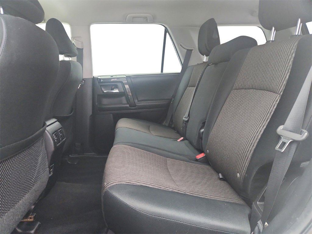 Used 2014 Toyota 4Runner Limited image 19