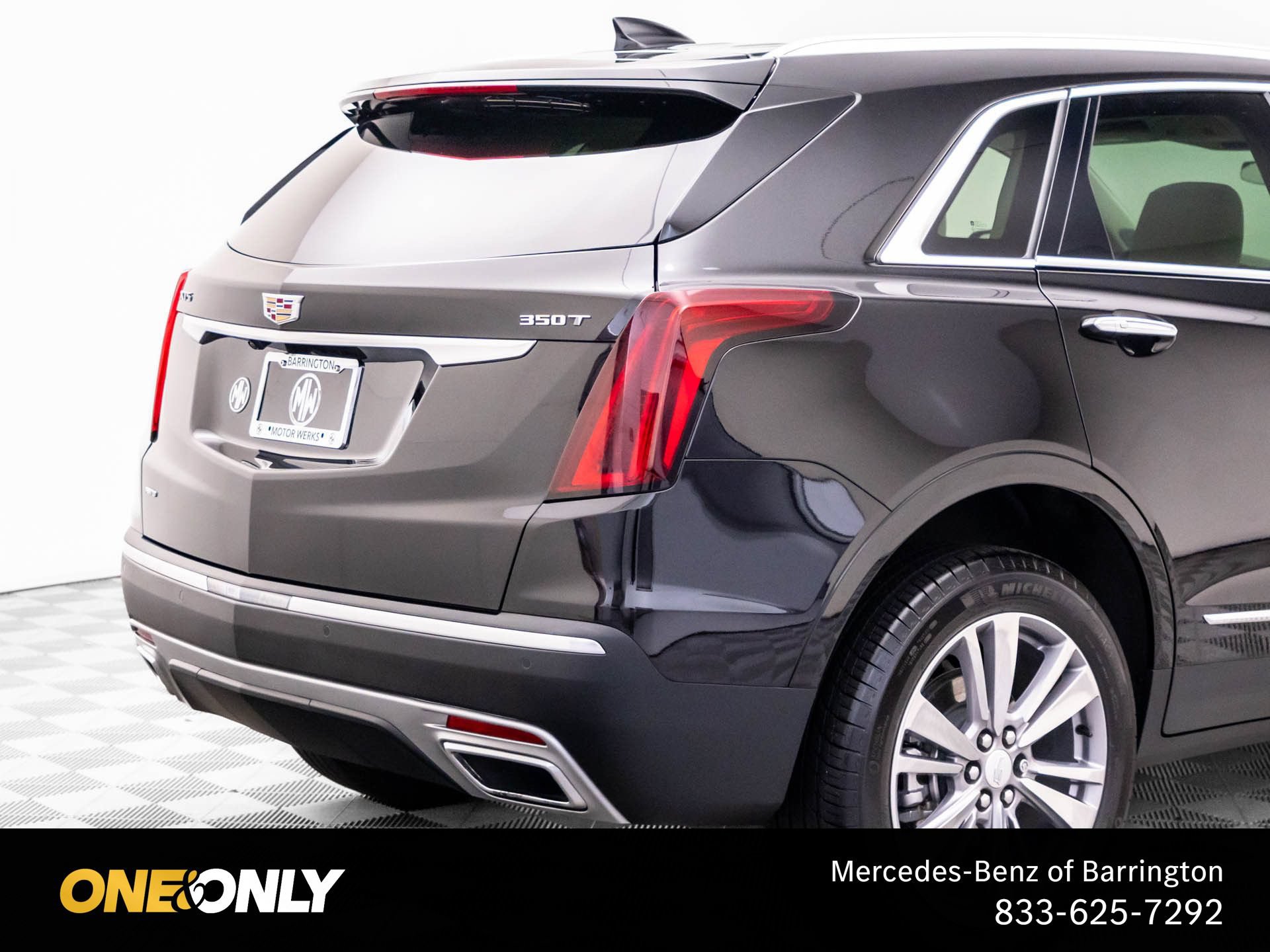 Used 2025 Cadillac XT5 Premium Luxury w/ LPO, Floor Liner Package AWD/4WD image 38