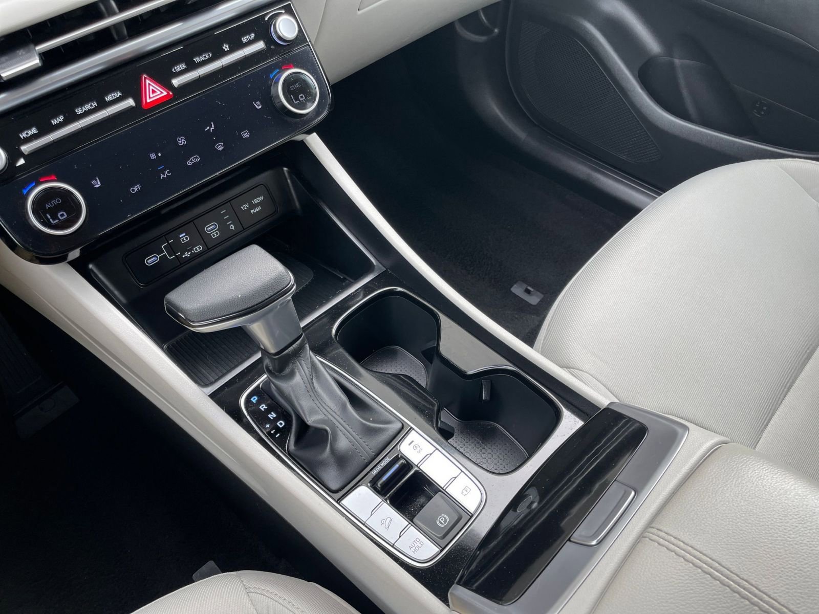 Used 2025 Hyundai Tucson SEL image 43