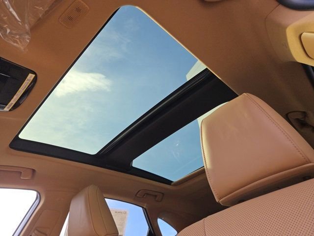 New 2026 Lexus NX 450h+ 450h+ Luxury image 9