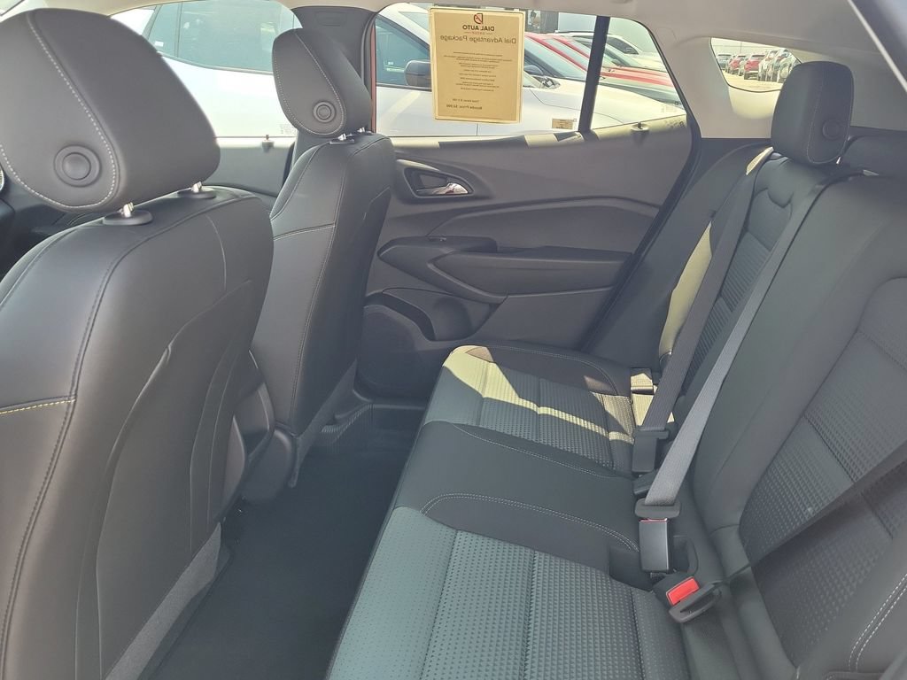 New 2026 Chevrolet Trax LT FWD image 8