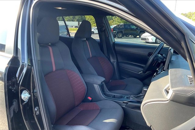 Used 2024 Toyota Corolla Cross AWD Hybrid w/ Moonroof Package image 7