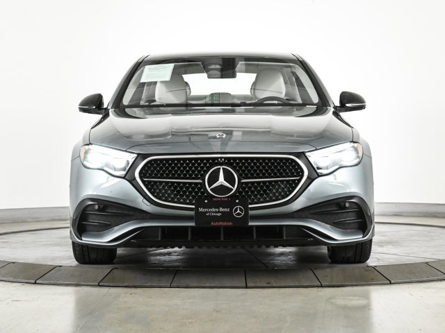 Used 2025 Mercedes-Benz E 450 4MATIC Sedan image 2