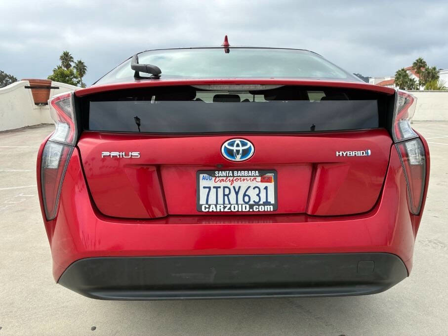 Used 2016 Toyota Prius Three Touring image 7