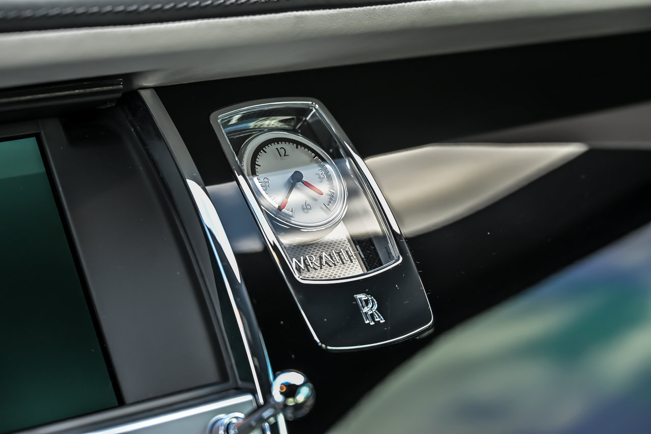 Used 2015 Rolls-Royce Wraith RWD image 38