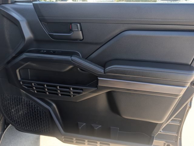Certified 2025 Toyota 4Runner SR5 RWD image 33