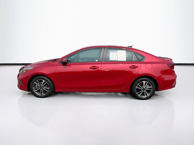 Used 2024 Kia Forte LXS w/ LXS Technology Package FWD image 5