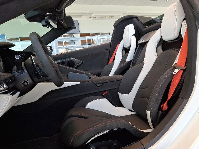 Used 2023 Chevrolet Corvette Stingray Premium Conv w/ Z51 Performance Package image 10