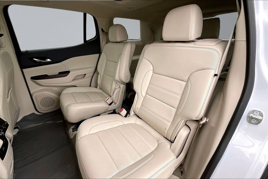 Used 2023 GMC Acadia Denali w/ Denali Technology Package FWD image 26