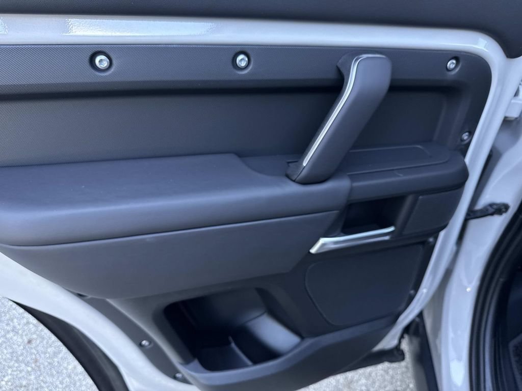 New 2026 Land Rover Defender 130 S AWD/4WD image 11