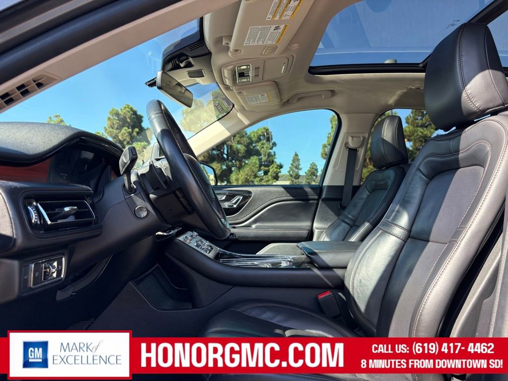 Used 2022 Lincoln Aviator Reserve w/ Equipment Group 201A image 11