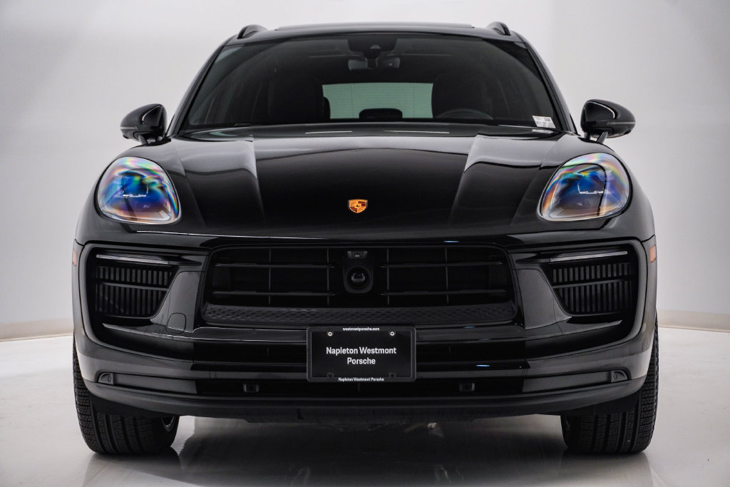 Certified 2026 Porsche Macan S AWD/4WD image 6
