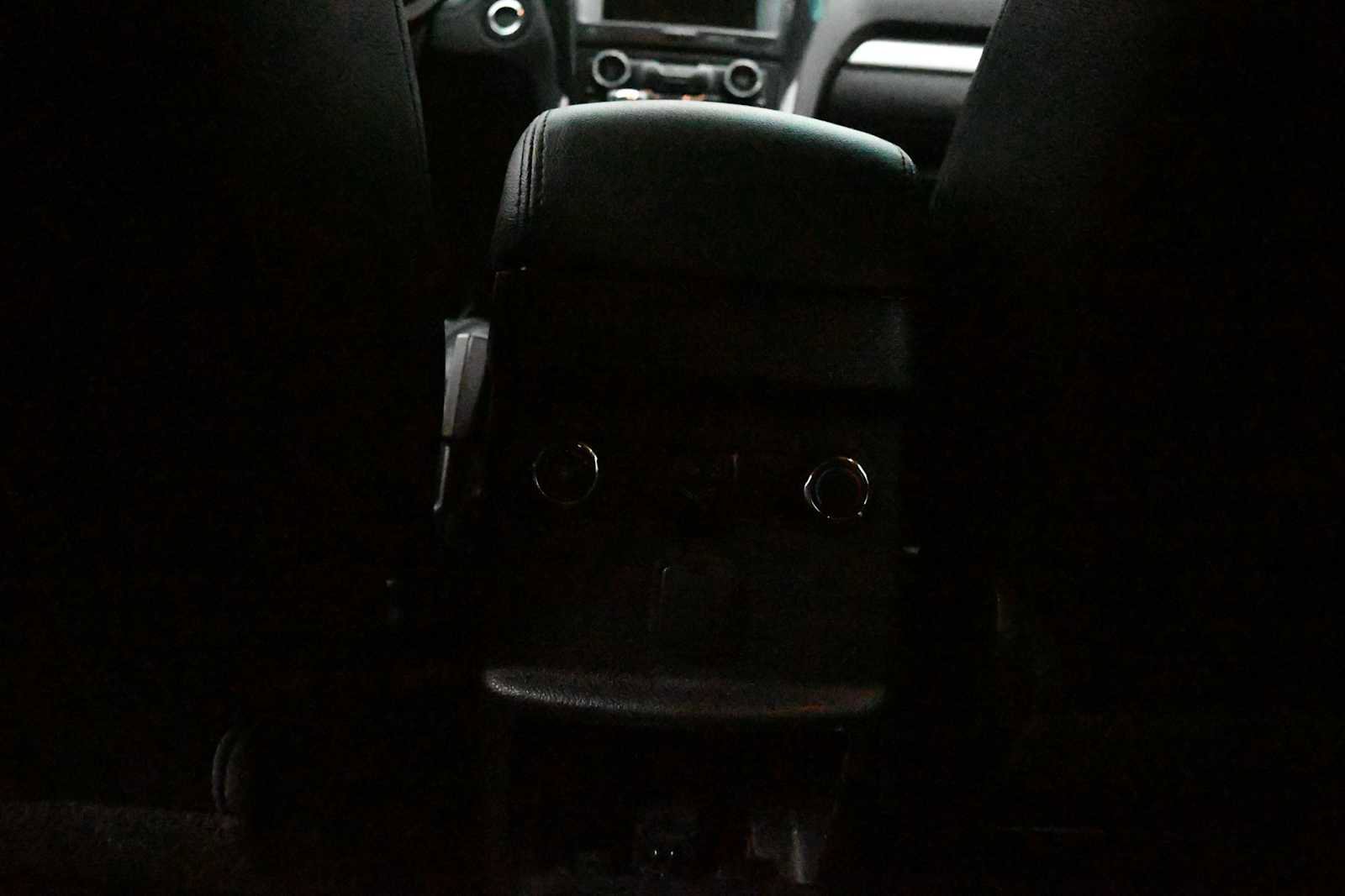 Used 2016 Ford Explorer XLT w/ Equipment Group 202A AWD/4WD image 24