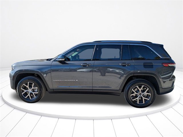 Used 2023 Jeep Grand Cherokee Limited image 7