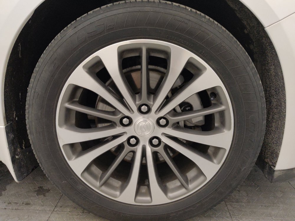 Used 2017 Buick LaCrosse Essence w/ Sights and Sounds Package image 31