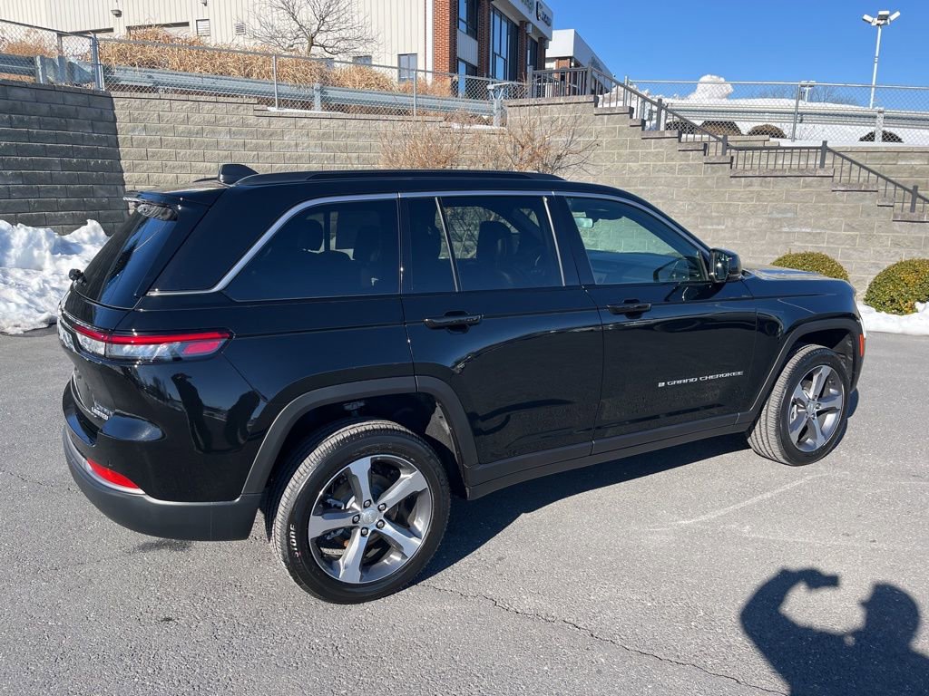New 2026 Jeep Grand Cherokee Limited image 9