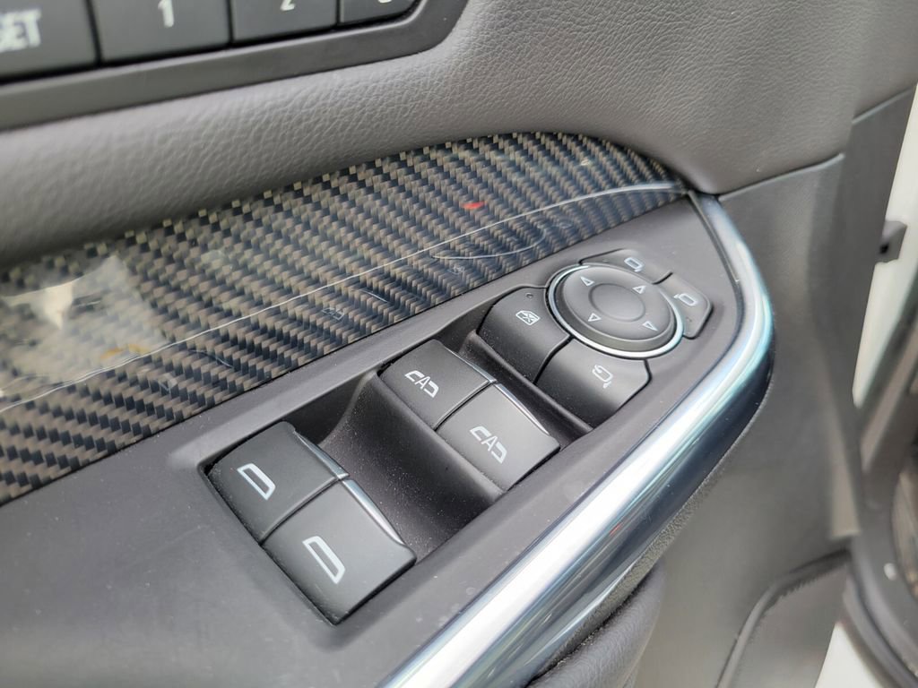 Used 2023 Cadillac XT4 Sport image 15