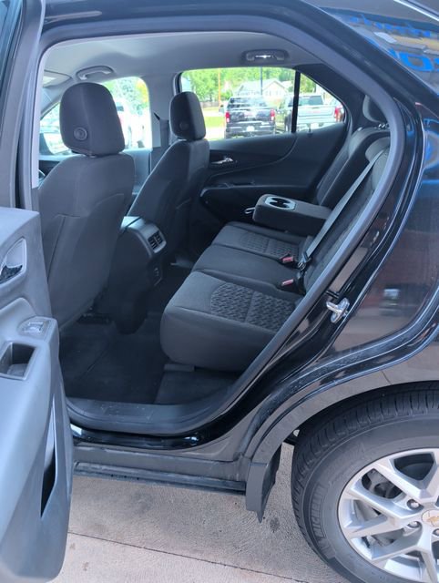 Used 2024 Chevrolet Equinox LT w/ LPO, Cargo Package FWD image 22
