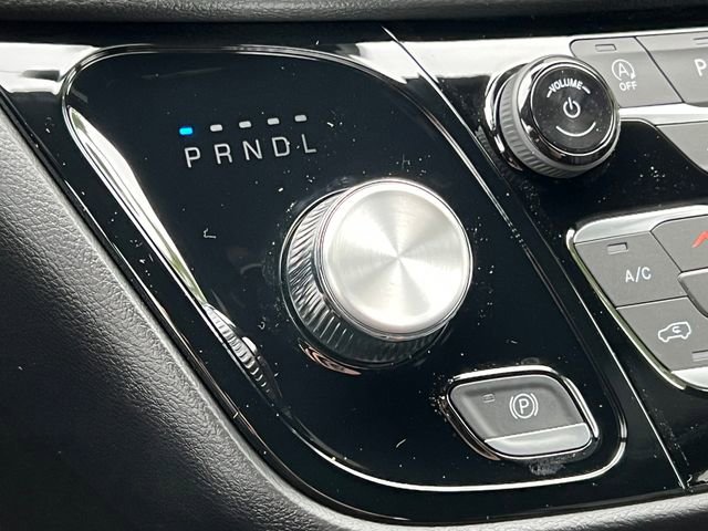 New 2027 Chrysler Pacifica Select AWD/4WD image 24