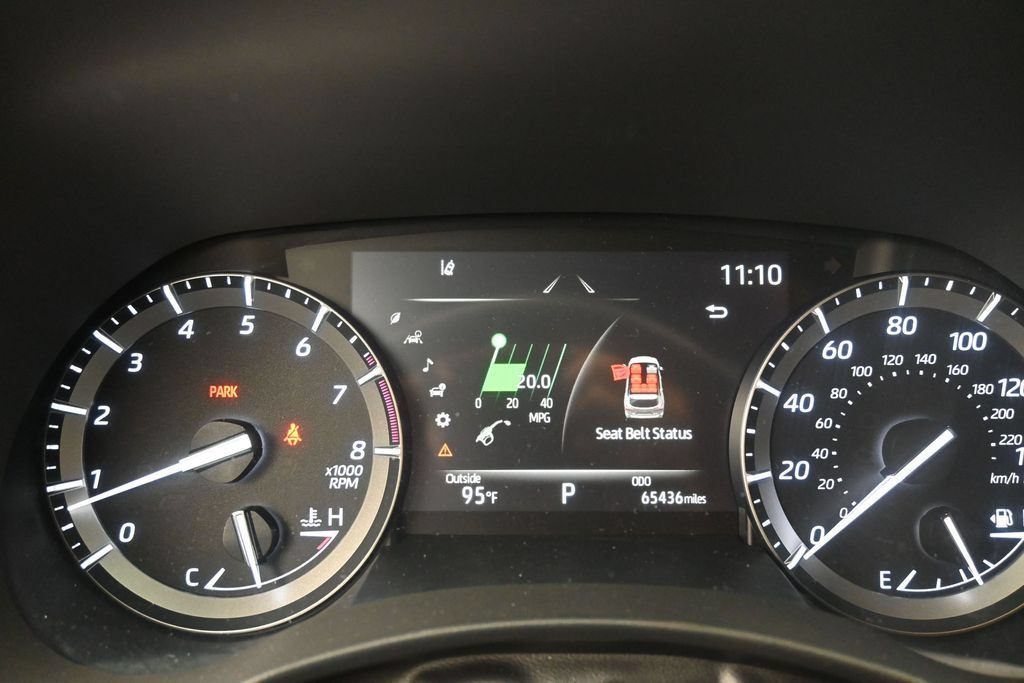 Used 2021 Toyota Highlander XSE FWD image 13