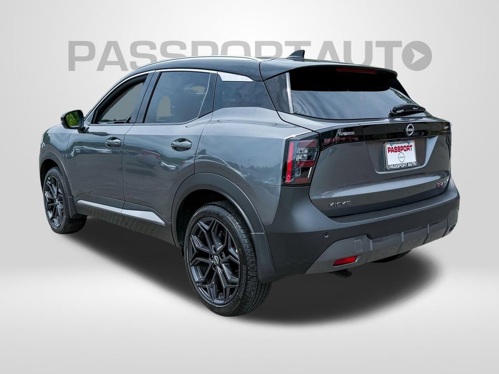 Certified 2025 Nissan Kicks SR w/ SR Premium Package AWD/4WD image 5