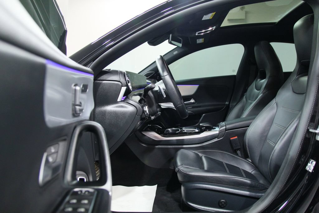 Certified 2023 Mercedes-Benz CLA 35 AMG 4MATIC image 5