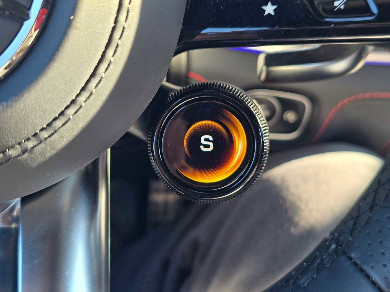 Used 2025 Mercedes-Benz GLE 53 AMG 4MATIC image 36