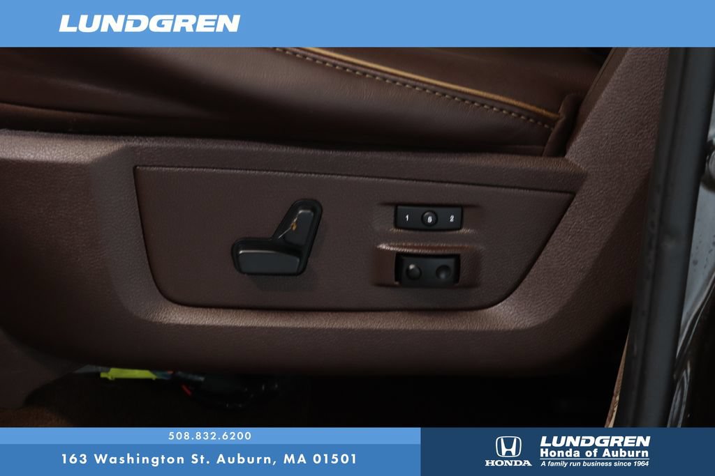Used 2017 RAM 1500 Laramie Longhorn AWD/4WD image 12