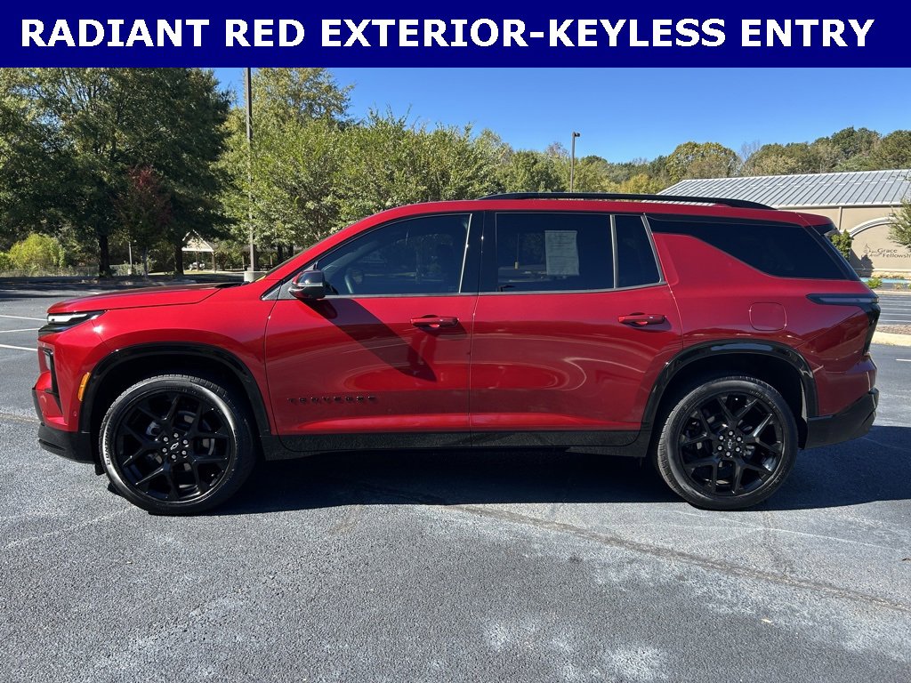 Used 2024 Chevrolet Traverse RS w/ LPO, Floor Liner Package image 12