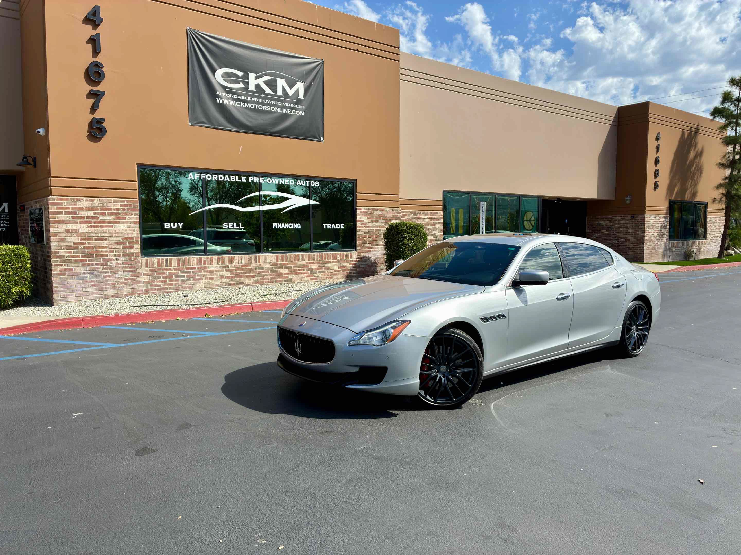 Used 2014 Maserati Quattroporte GTS RWD image 2
