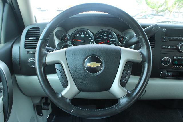 Used 2011 Chevrolet Silverado 1500 LT w/ All-Star Edition AWD/4WD image 20