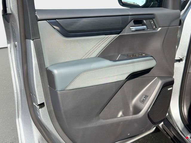 New 2026 GMC Acadia AT4 AWD/4WD image 17