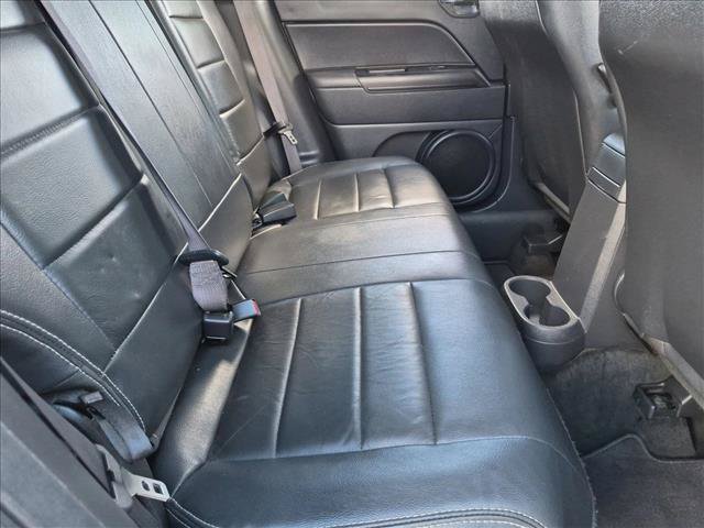 Used 2016 Jeep Patriot High Altitude AWD/4WD image 17