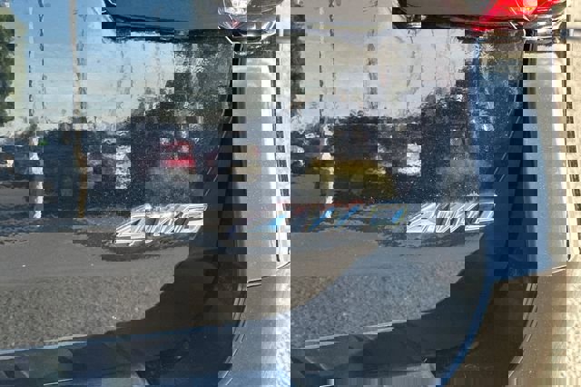 Used 2022 Ford Explorer Platinum w/ Equipment Group 601A image 33