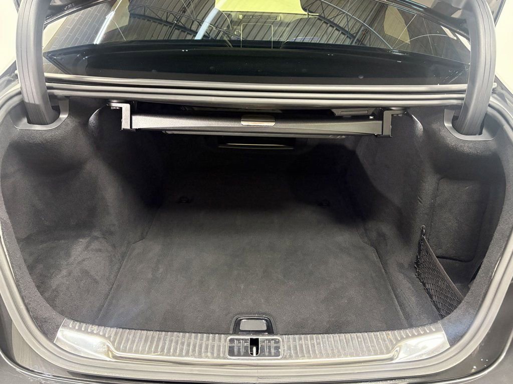 Used 2022 Mercedes-Benz S 580 4MATIC Sedan w/ AMG Line Package image 33