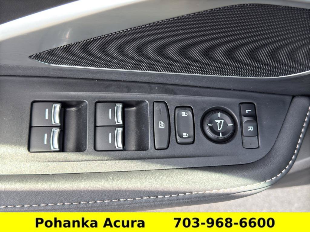 Certified 2025 Acura RDX SH-AWD image 21