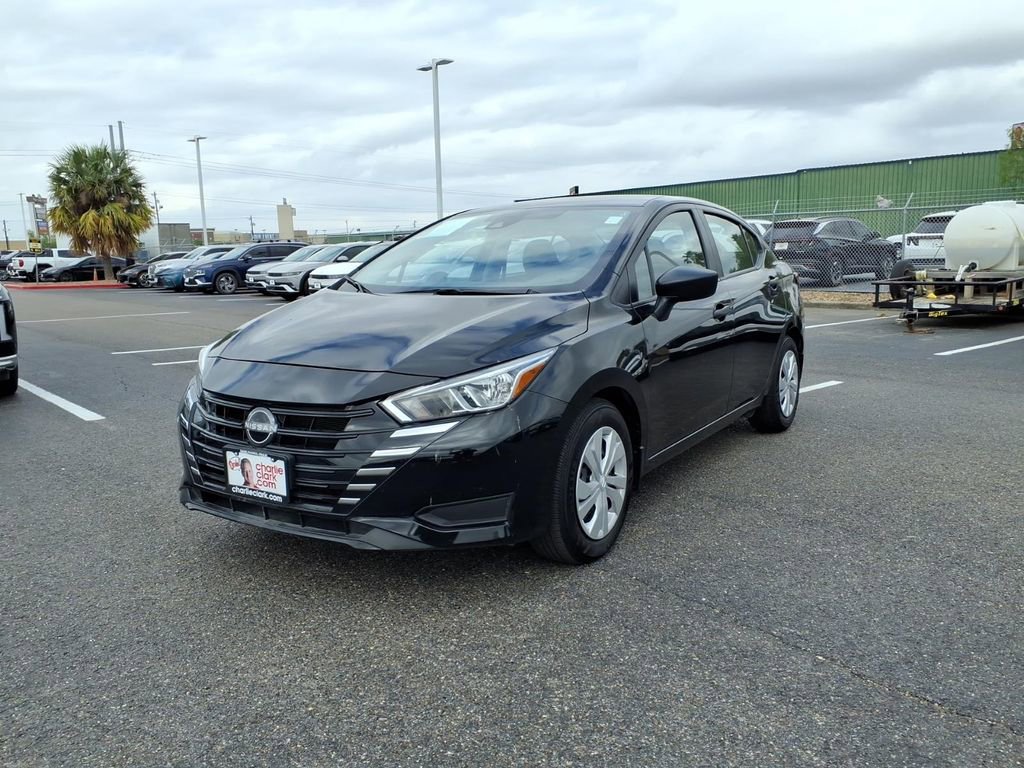 Used 2024 Nissan Versa S w/ Trunk Package image 1