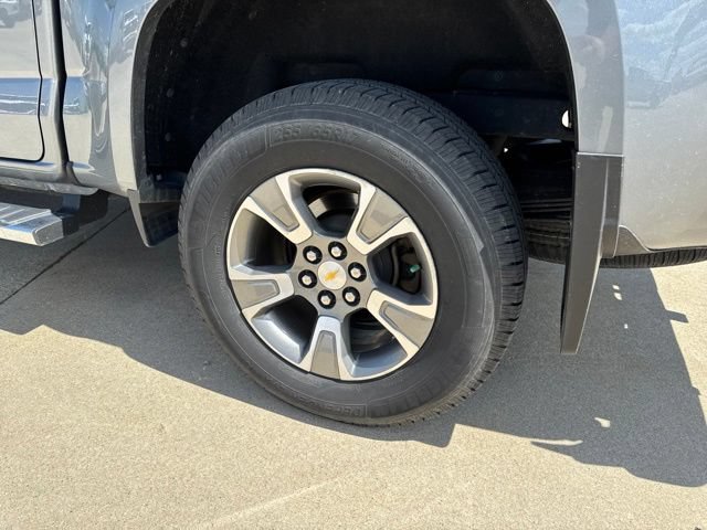 Used 2019 Chevrolet Colorado Z71 AWD/4WD image 5