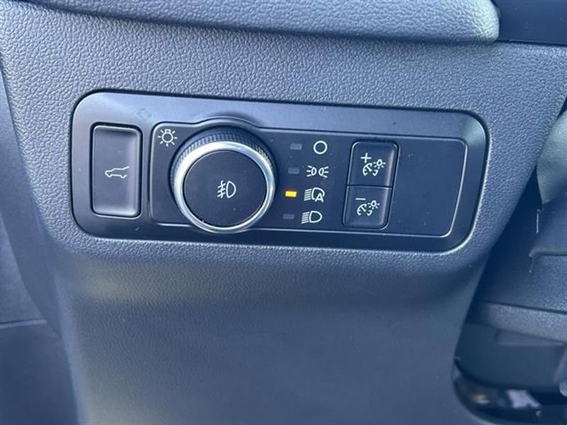 Used 2023 Ford Escape ST-Line Select w/ Tech Pack #1 image 21