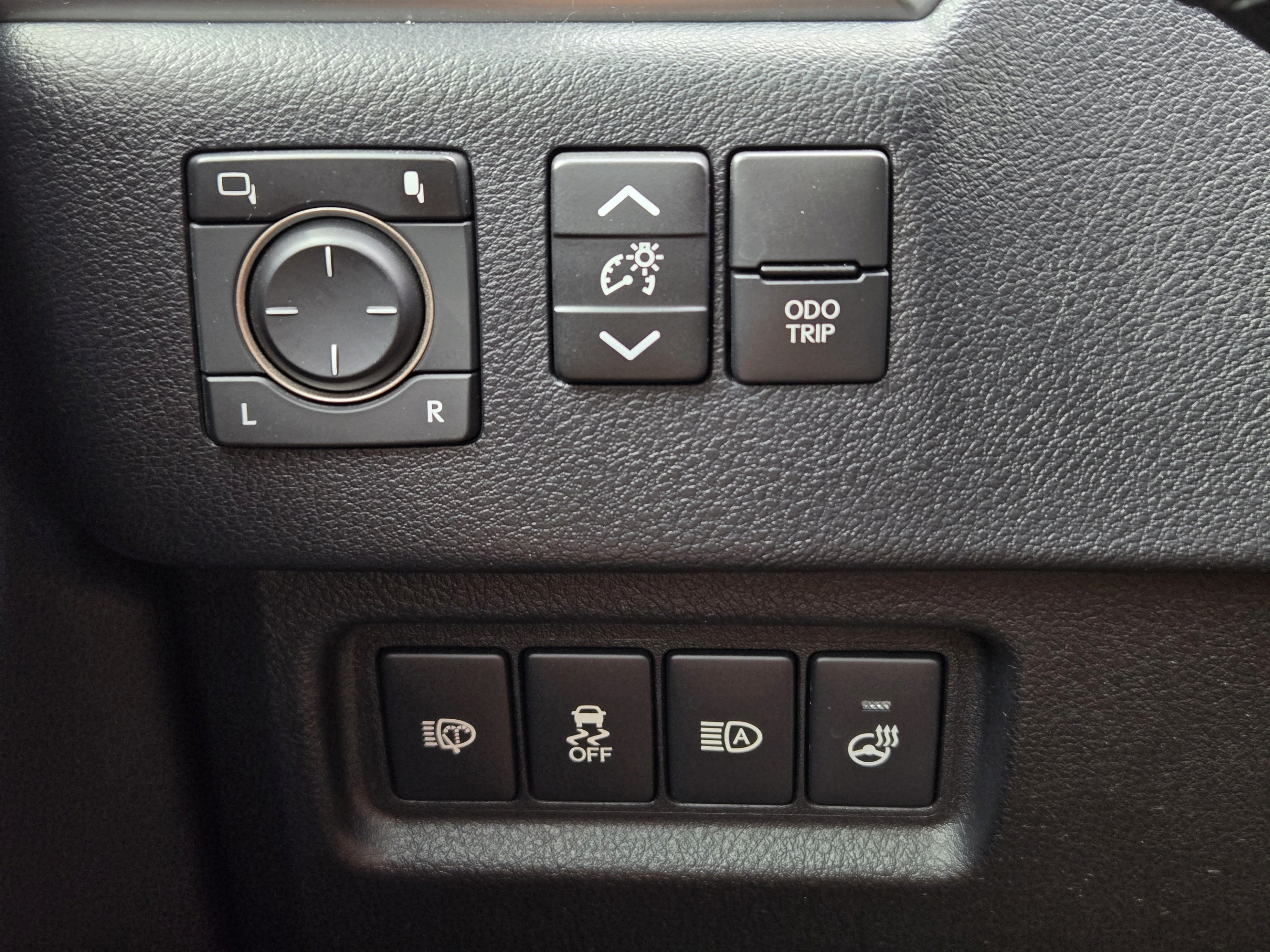 Certified 2023 Lexus GX 460 Premium w/ Premium Package AWD/4WD image 21