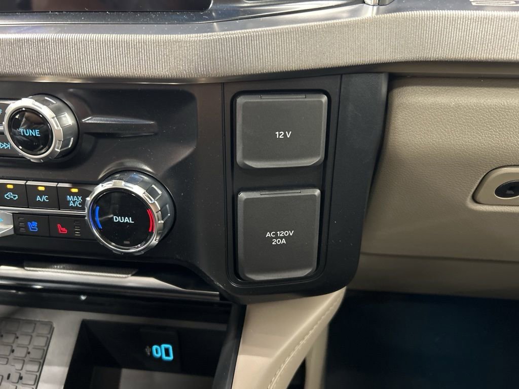 New 2026 Ford F350 Platinum image 26
