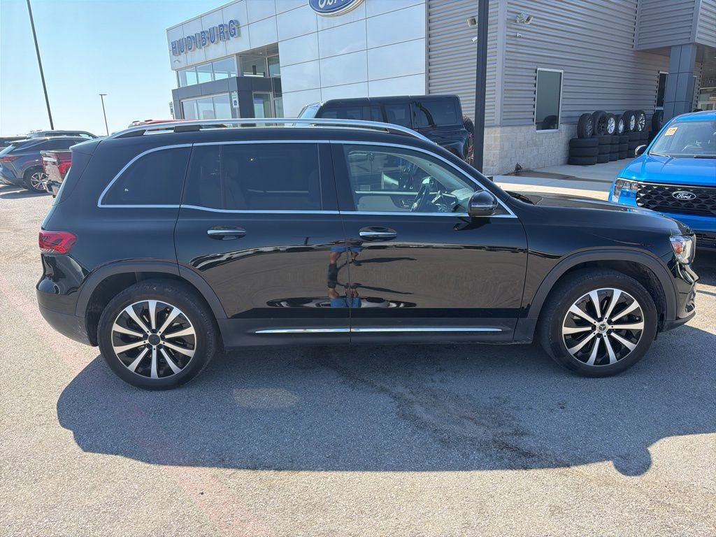 Used 2023 Mercedes-Benz GLB 250 4MATIC image 24