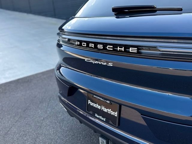 New 2026 Porsche Cayenne S AWD/4WD image 38