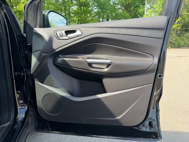 Used 2018 Ford Escape SEL FWD image 30